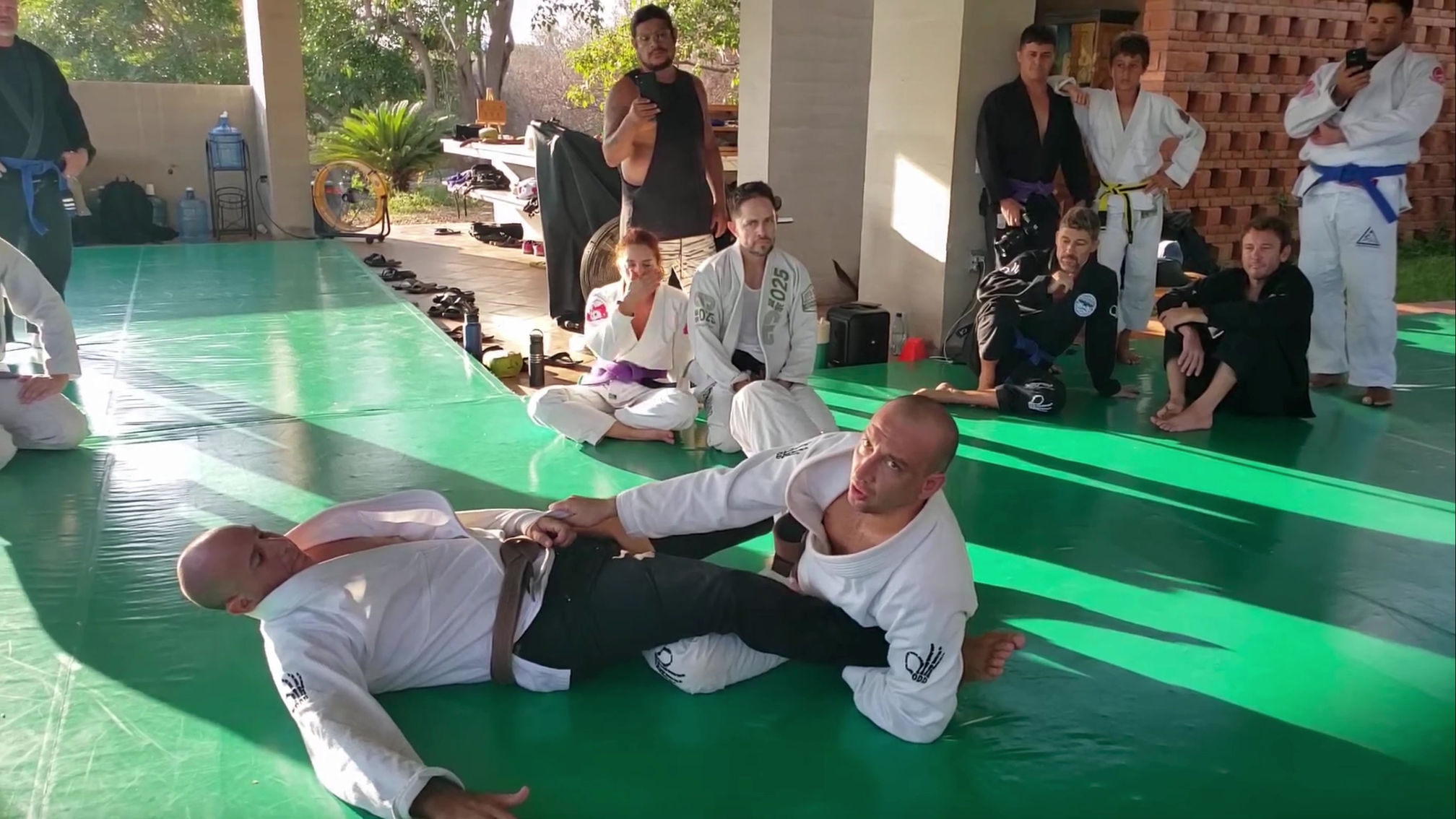 Spider Single Leg X Sweep